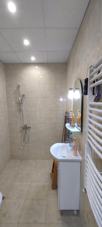 Luxury And Stylish Apartmen, Metro Station Obelya 소피아 외부 사진
